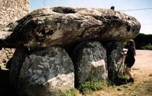 Verča u dolmenu